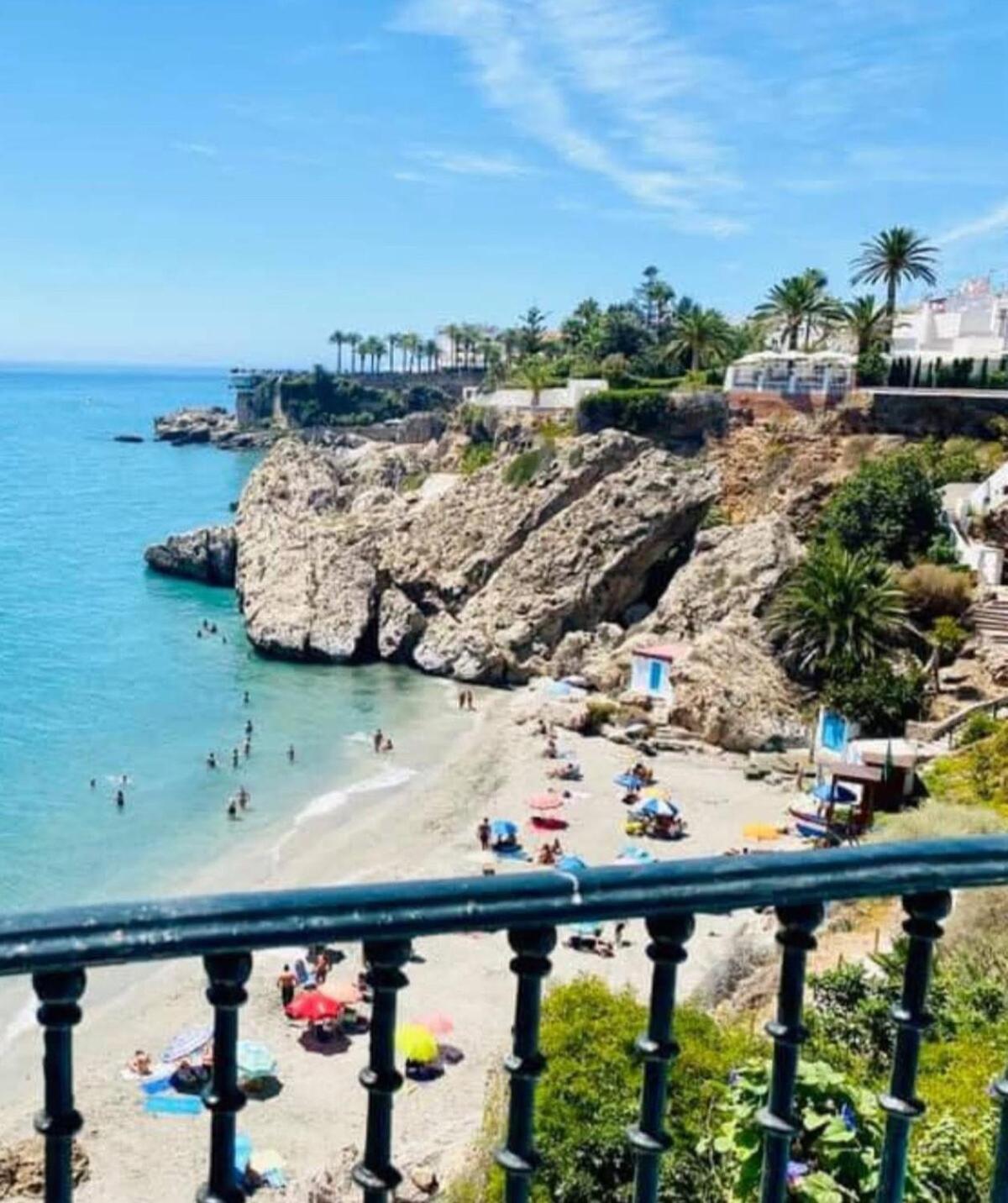Casa Paz - 2 Bed 1 Bath Terrace Views